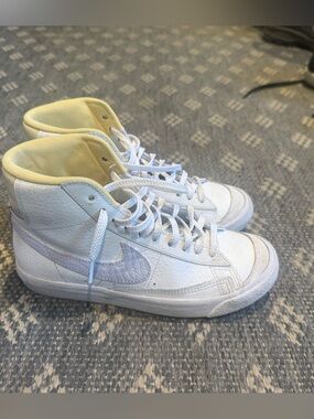 Girls Nike Blazers